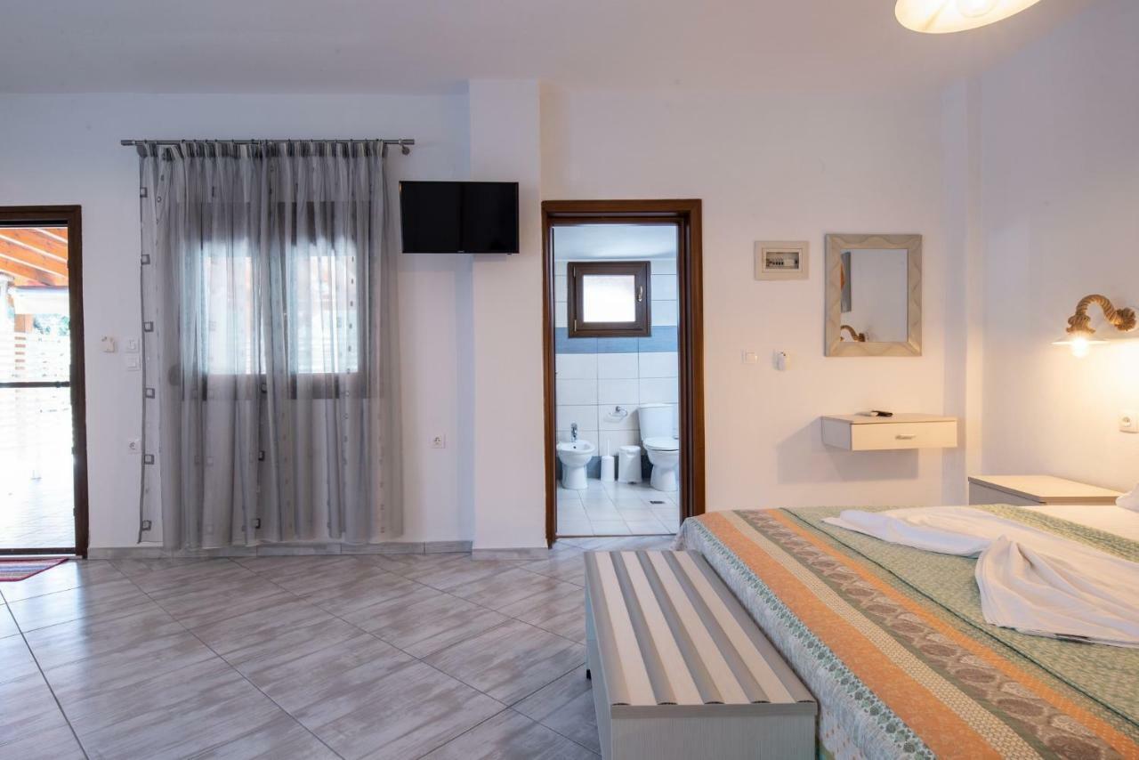 Nikola'S Apartments Toroni Buitenkant foto